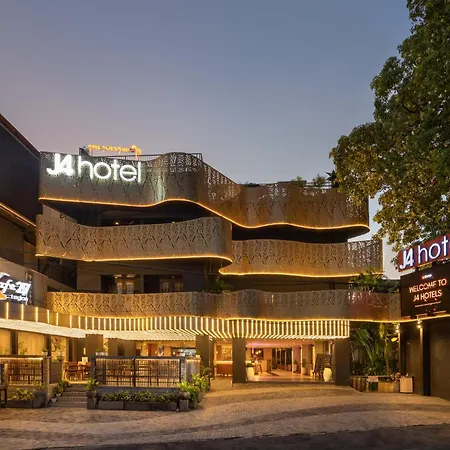 J4 Hotels Legian